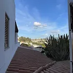 Con Vista *